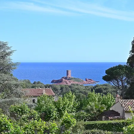 Le Belvedere - R9 137 By Interhome * Saint-Raphael (Var)